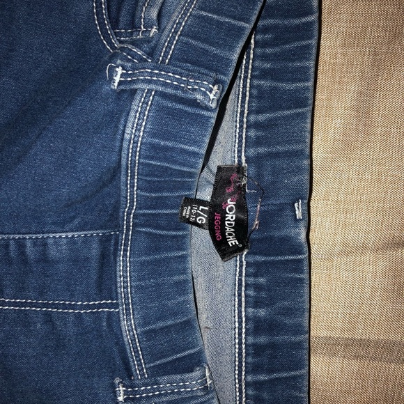 Girls Medium Wash Jeggings - Picture 4 of 5